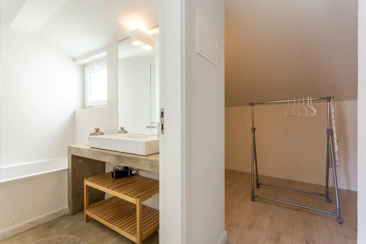 Apartment 28 Tram Duplex Lissabon Portugal